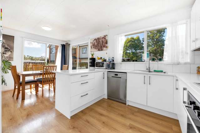 26 Reelick Avenue Pakuranga Heights_4