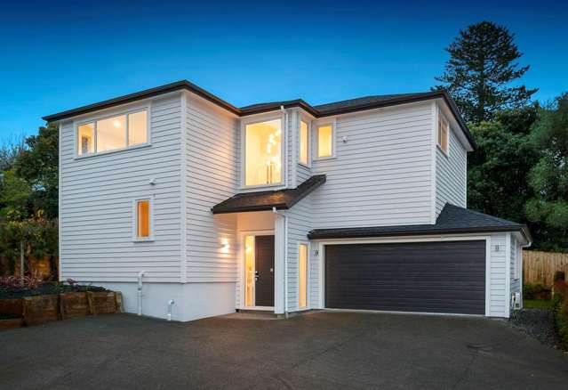 5 BDR house for rent ( Mt Albert)