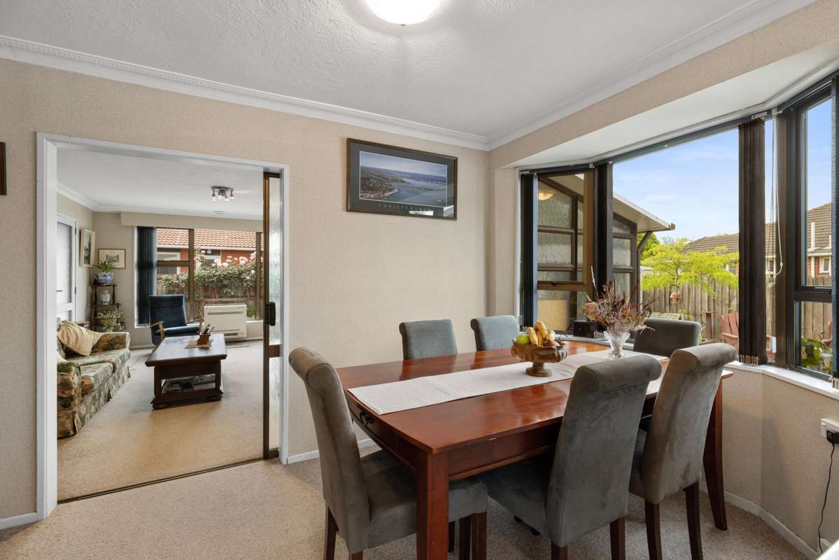 2/16 Camrose Place_3