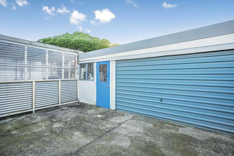 18 Kumeroa Grove Wainuiomata_17