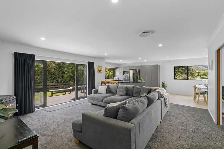 6 Sylvan Way Silverstream_5