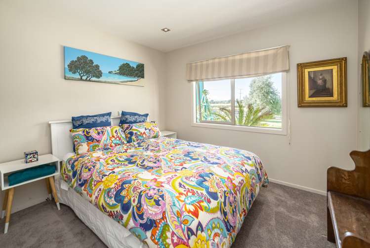 1 Campbell Drive Martinborough_18