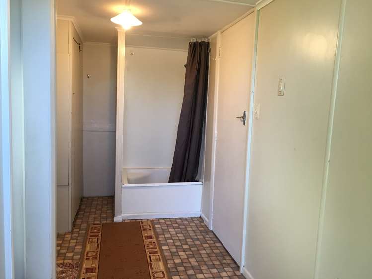 15A Shelley Street Otumoetai_12