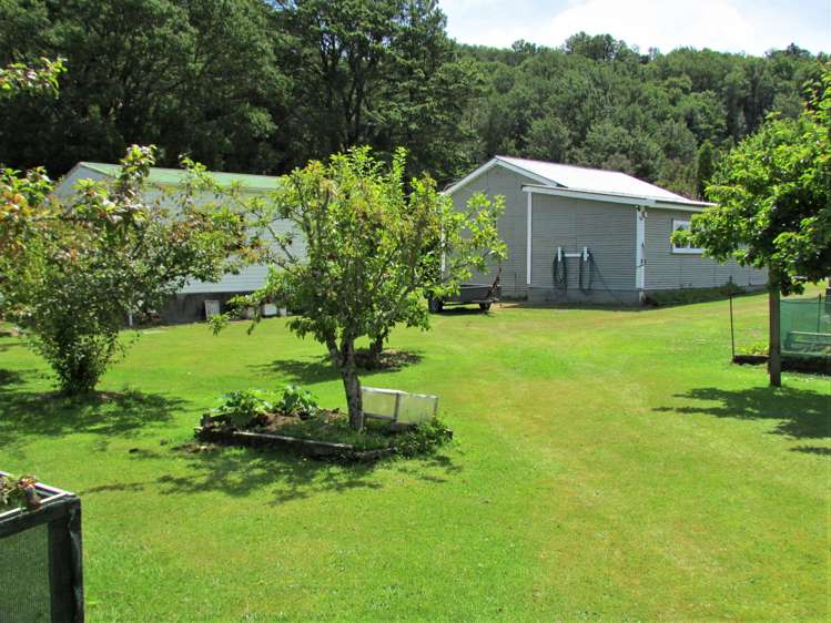 660 Taylorville Road Taylorville_26