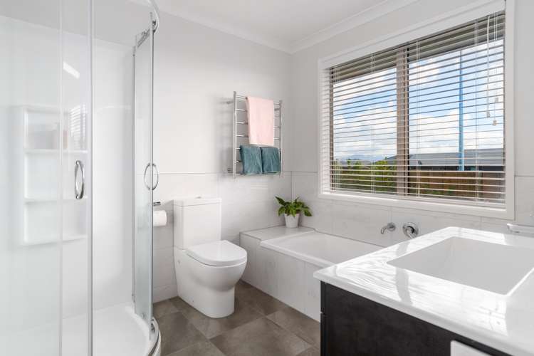 89 Bert Wall Drive Omokoroa_11