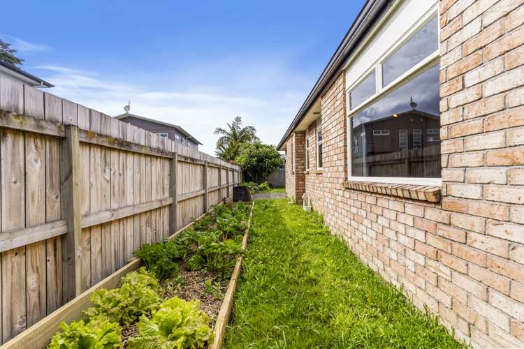 1/64 Riverside Road Orewa_6