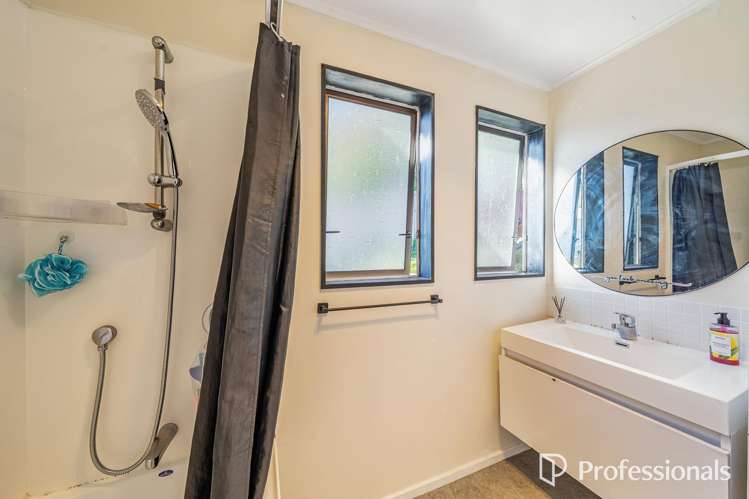 110 Holborn Drive Stokes Valley_18