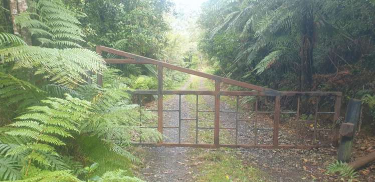 22 Mahakirau Road Manaia_8
