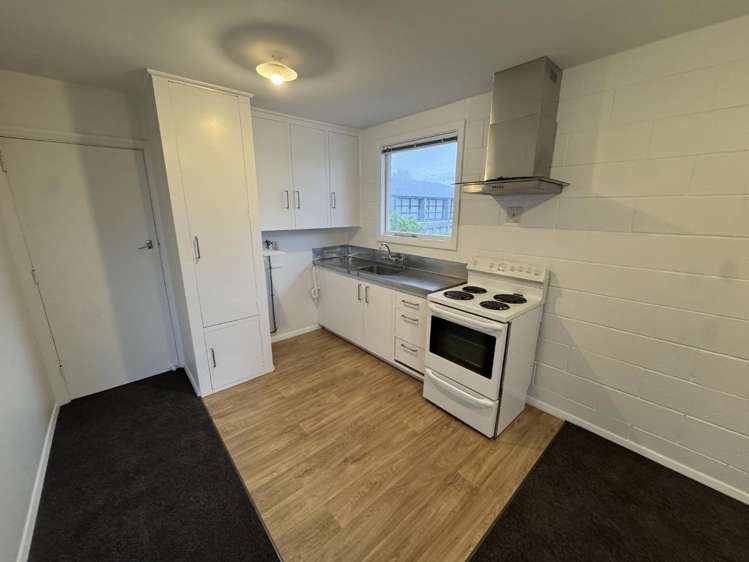 8/449 Durham Street North St. Albans_1