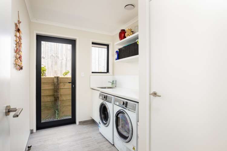 12 Rehua Place Waiwhakaiho_18