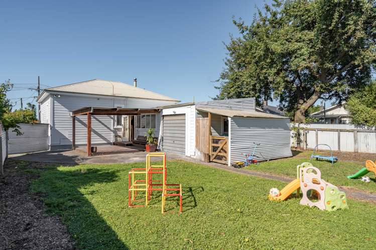 12 Grey Street Masterton_15