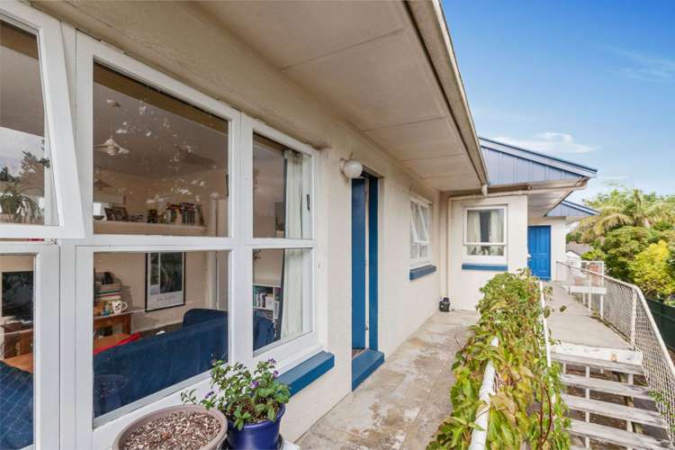 1/22 Fairview Road Mt Eden_1