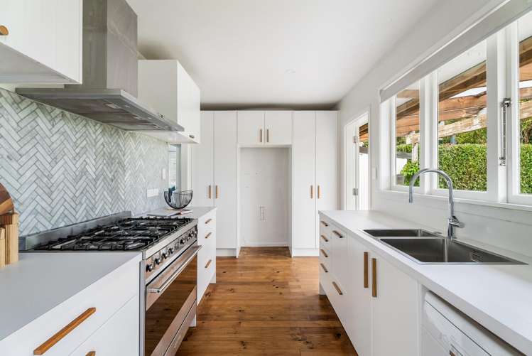 12 Nutsey Avenue Northcote_10