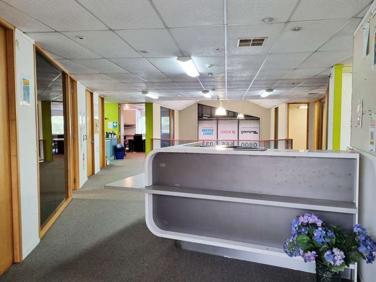 1 Glover Street Ngauranga_14