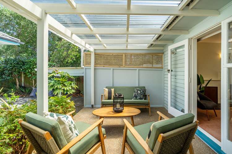 2/12 Maleme Avenue Belmont_9