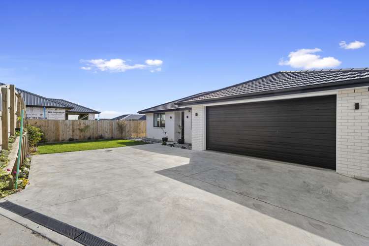 10 Inuwai Street Glenview_15