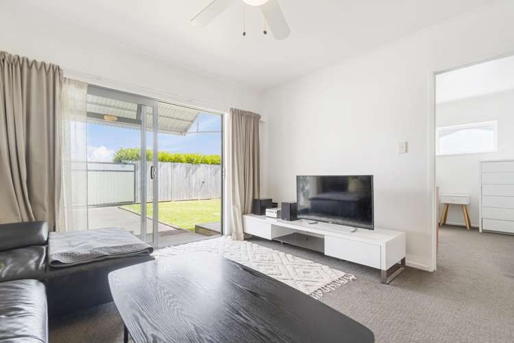 1/10 Ron Keat Drive Papakura_5