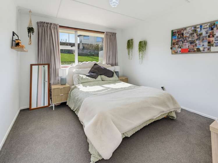 75 Lindsay street Marchwiel_12