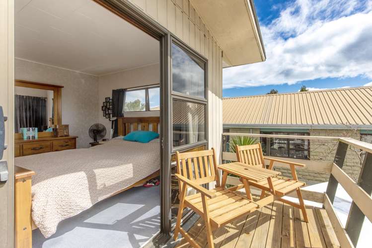 11a Holyrood Terrace Waipukurau_8