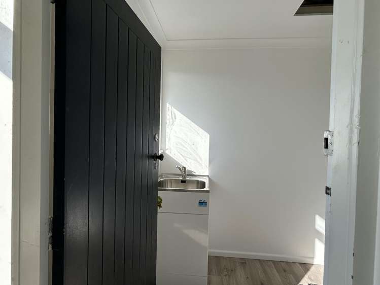 25 Dockery Avenue Onekawa_11