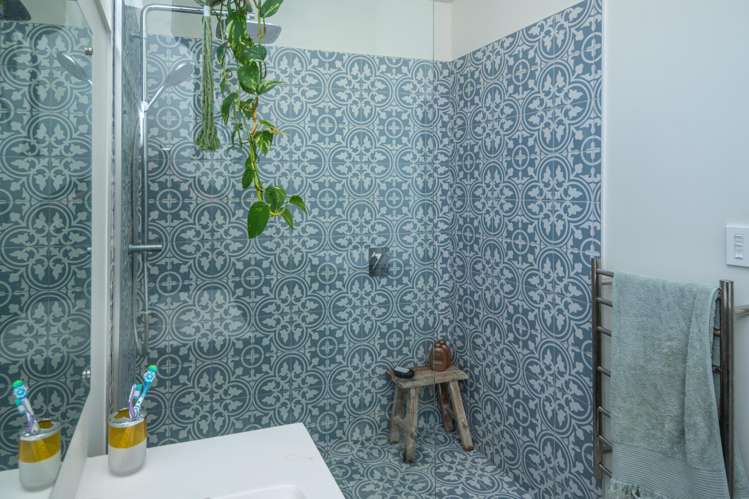 12 Root Street Gisborne_19