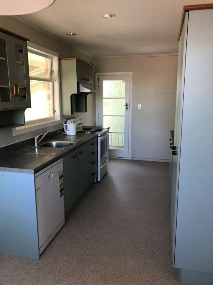 33 Pulham Crescent 10469_4