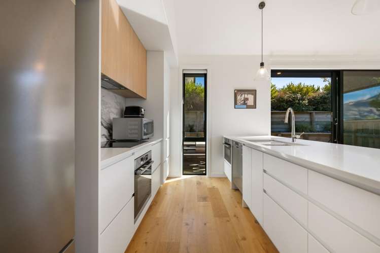 11 Sarges Way Lake Hawea_8