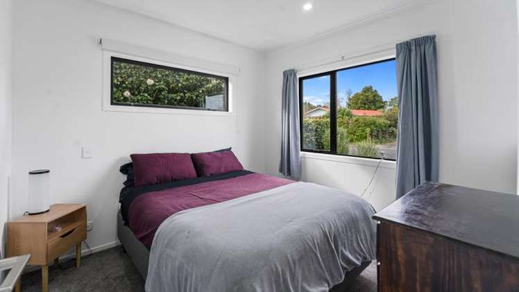 4/5 Camden Place Pukete_6