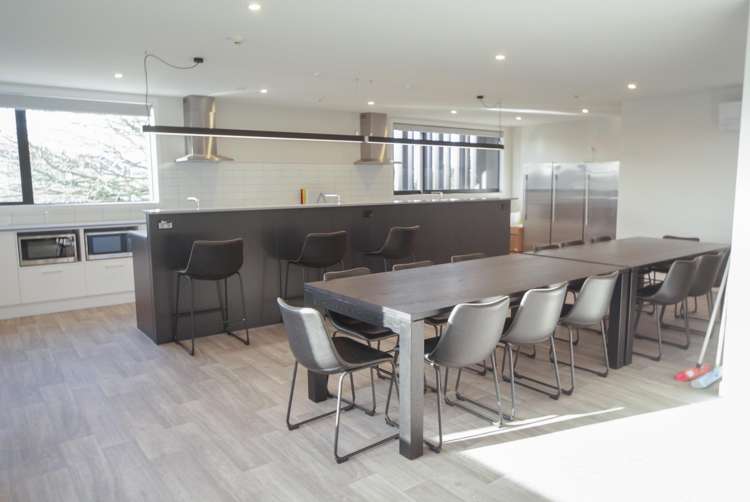 52 Delta Avenue New Lynn_13