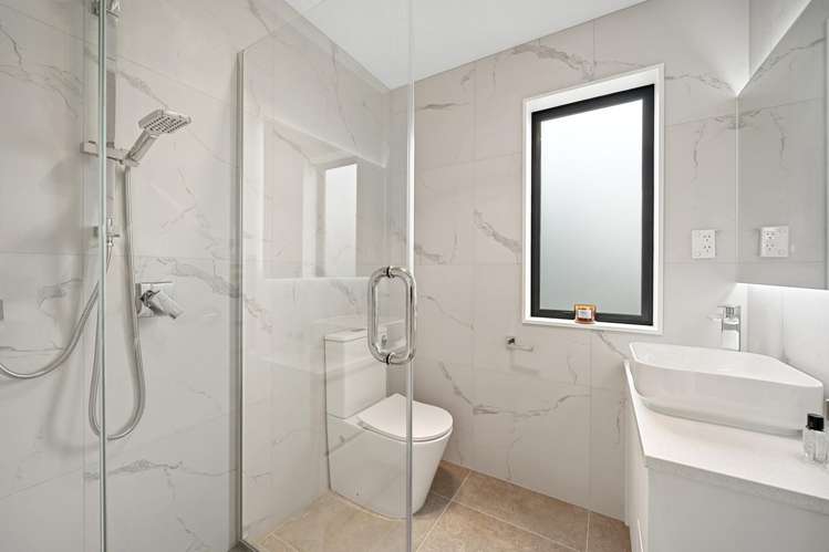 5/125 Universal Drive Henderson_13