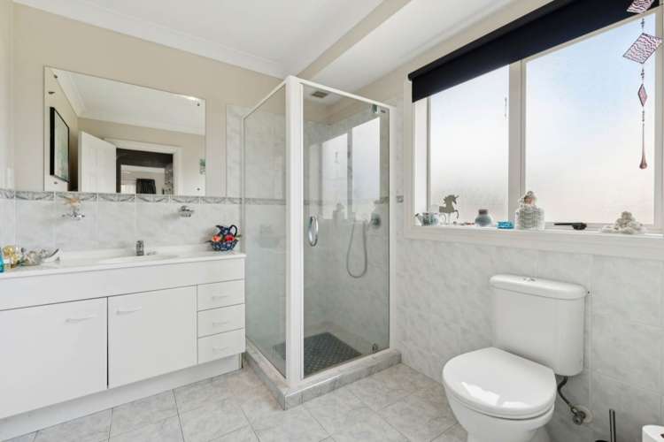 29 Broadhurst Road Flat Bush_8