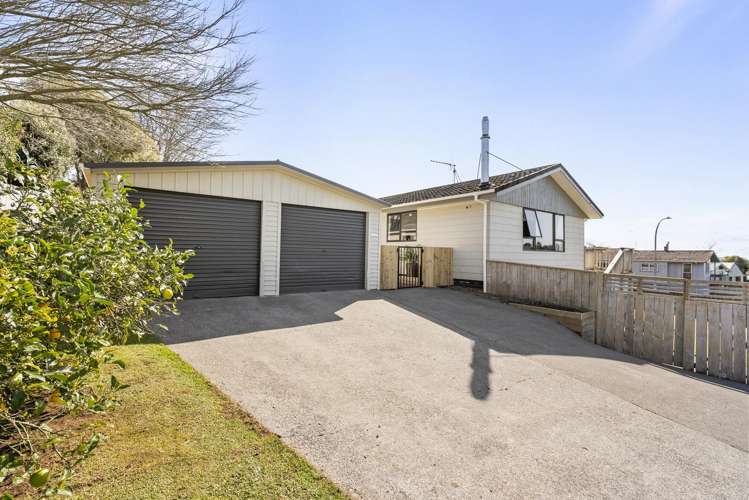 43 Riversdale Drive Merrilands_36