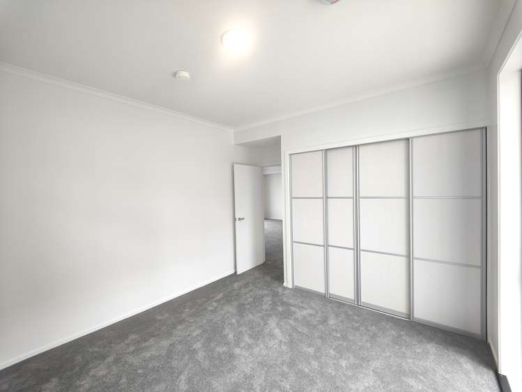 2/130 Stancombe Road Flat Bush_6