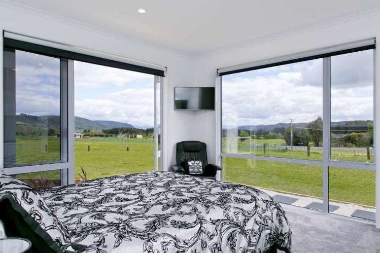 167 Hitiri Road Kinloch_10