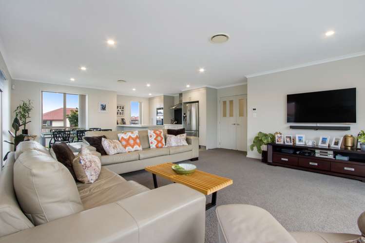 11 William Wood Place Aongatete_6