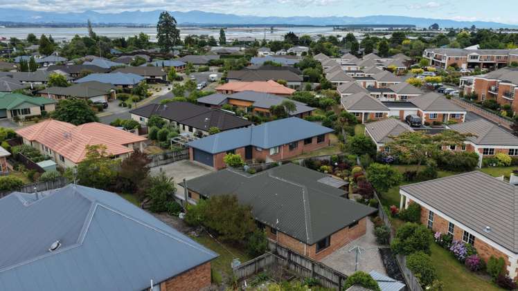 3 Thames Way Stoke_16