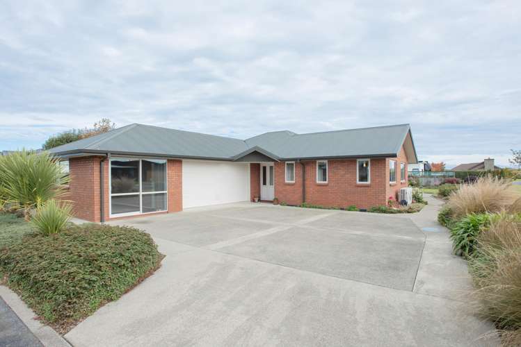 21 Talboys Drive Winton_2