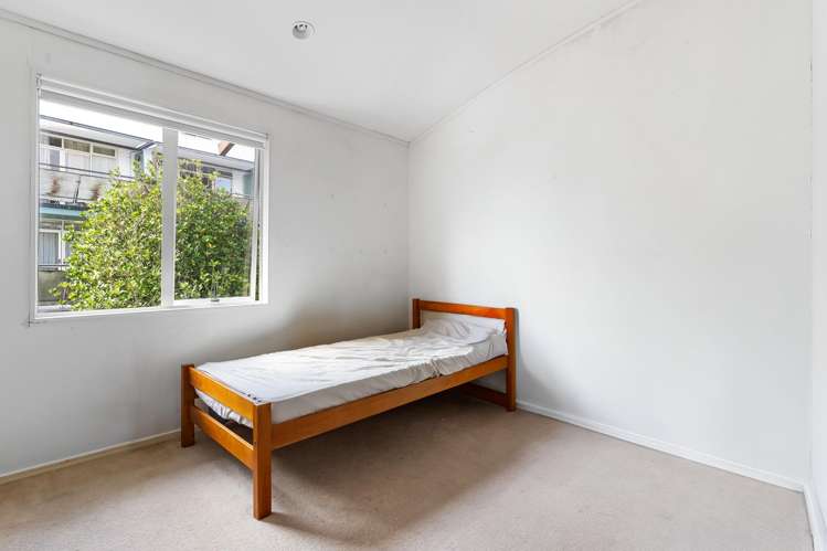 D10/20 Ian Marwick Place_4