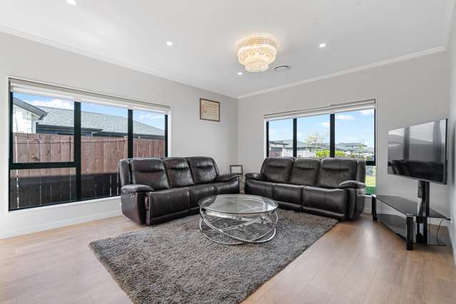 15 Black Beech Crescent Takanini_1