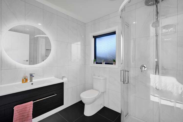 12 Hodge Park Lane Inglewood_18