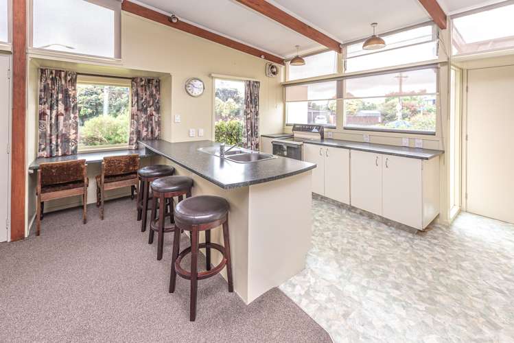 107 Carlton Avenue Tawhero_5