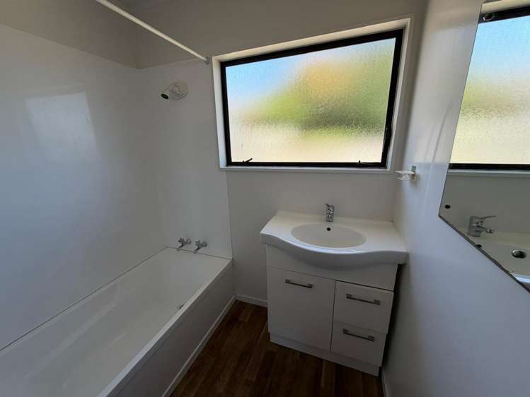 21c Fort Richard Road 10057_8