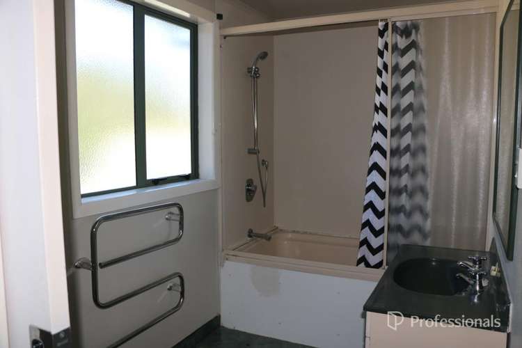 9 Greers Road Weymouth_5