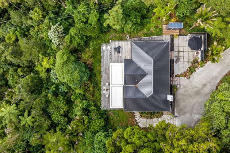 97 Scenic Drive Titirangi_26