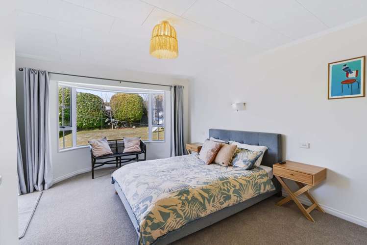 24 Culzean Grove Bell Block_12