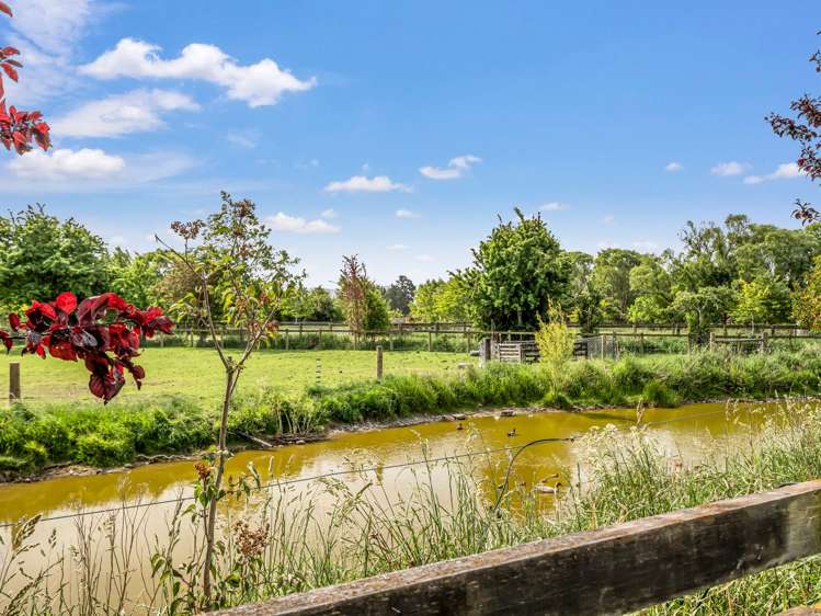 12 Swamp Road Cust_18