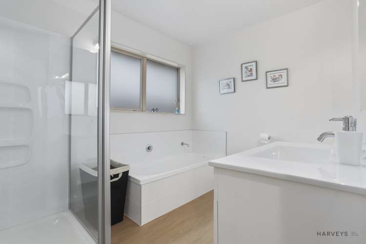 48 Godley Road Green Bay_11