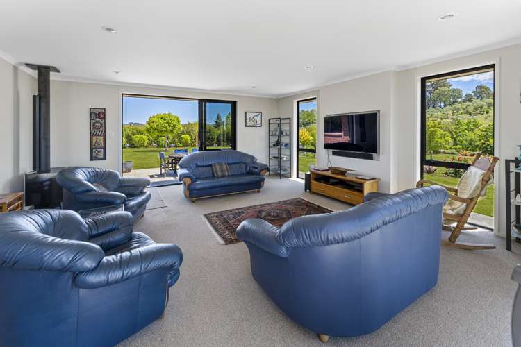 10 Kapuka Lane Redwood Valley_11