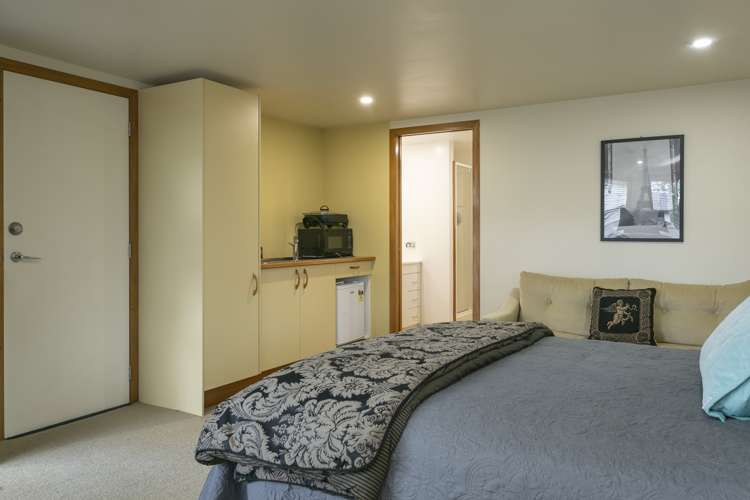 64 Taharepa Road Hilltop_18