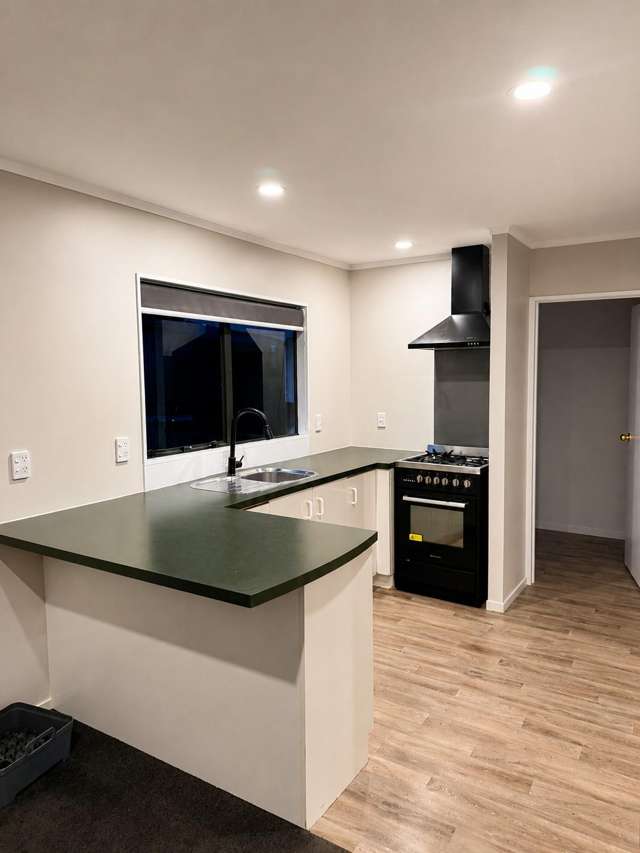  A/4 Kimdale Place Totara Heights_2